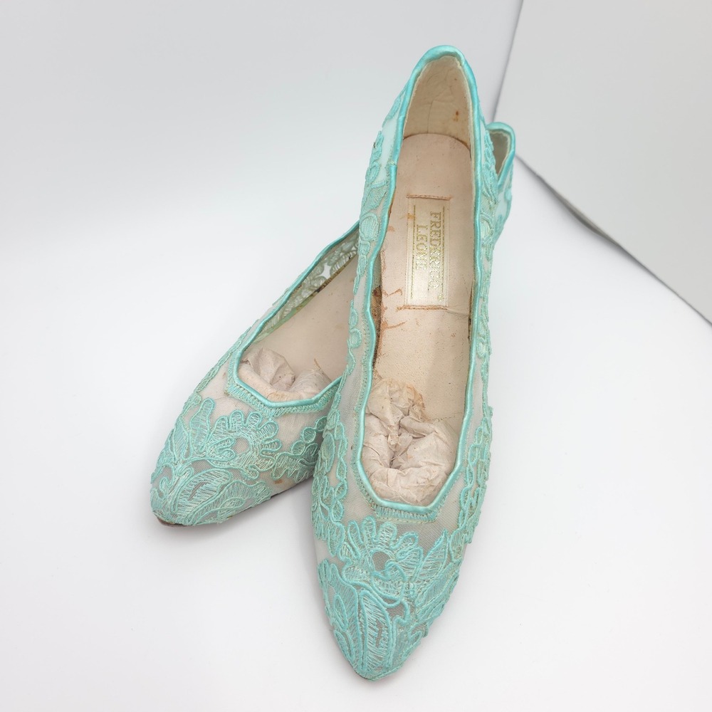 Frederico Leone Vintage Pumps Women 7 Leather Kitten Lace Romantic Bridal 60s